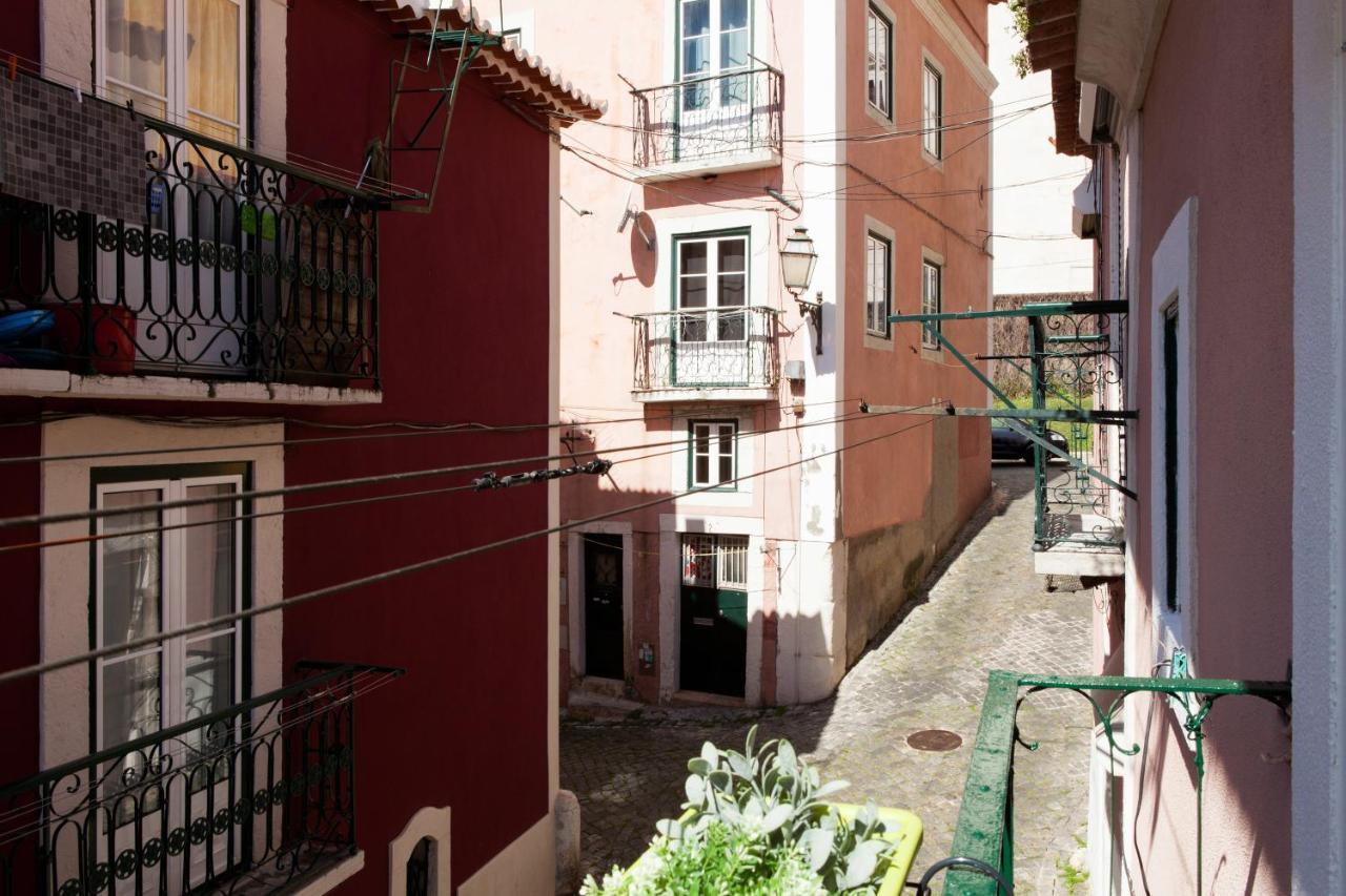 Alfama Panteao 4 Guests Apartment Lisbon Luaran gambar