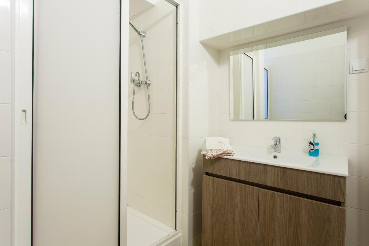 Alfama Panteao 4 Guests Apartment Lisbon Luaran gambar