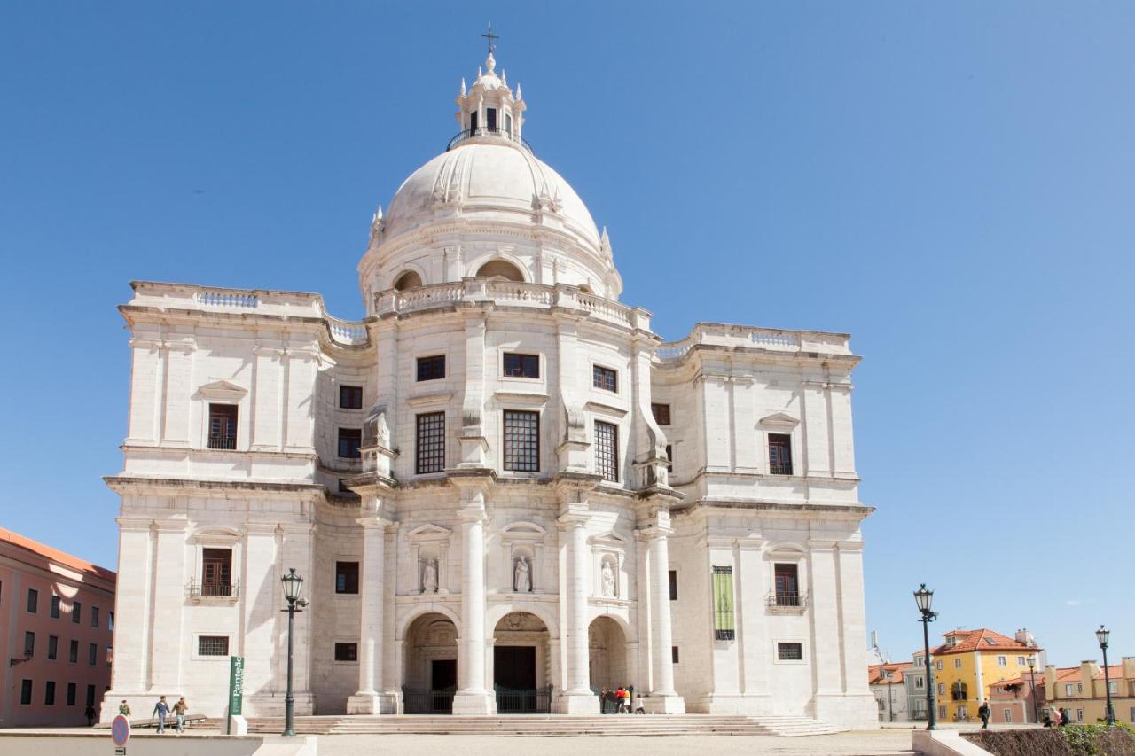 Alfama Panteao 4 Guests Apartment Lisbon Luaran gambar