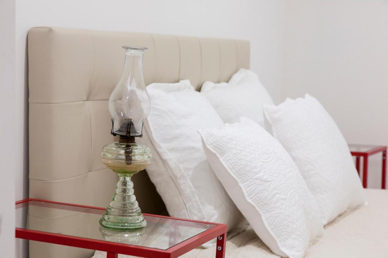 Alfama Panteao 4 Guests Apartment Lisbon Luaran gambar
